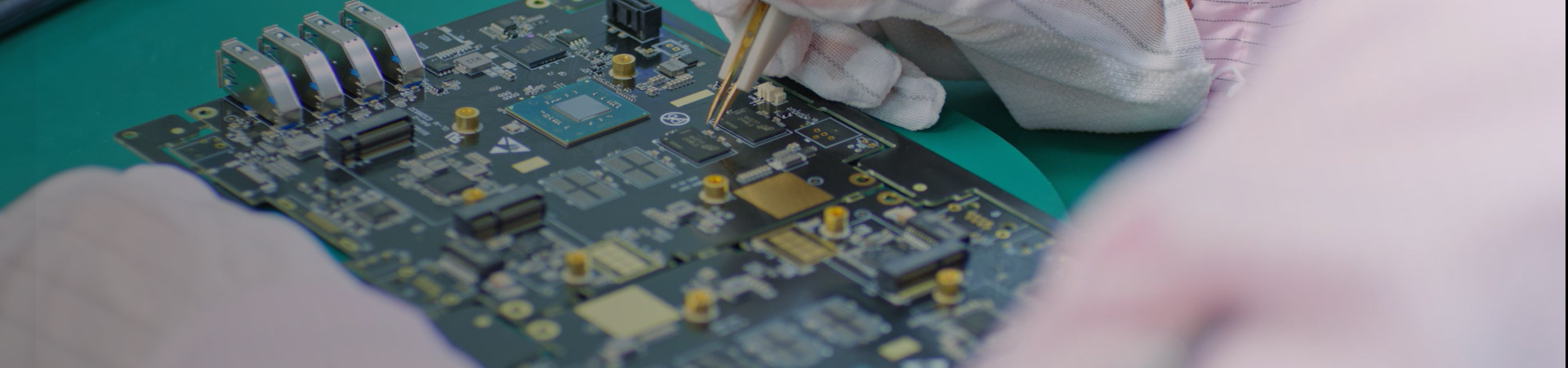 SMT貼片加工_PCBA代工代料_PCBA加工_成品整機組裝廠家_深圳市全球威科技有限公司